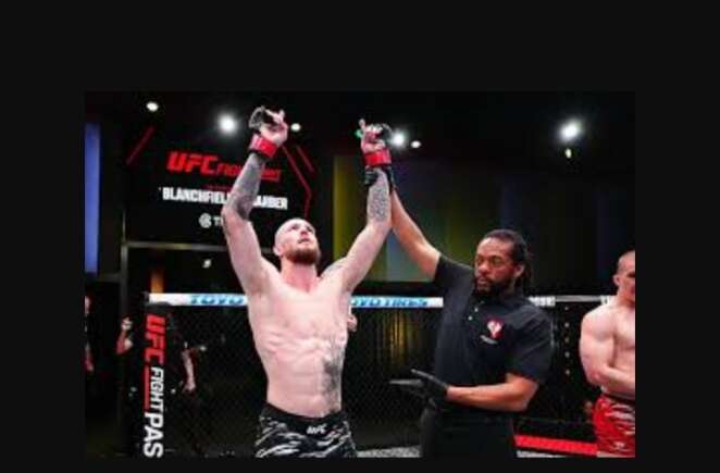 Reese defeats Dusko