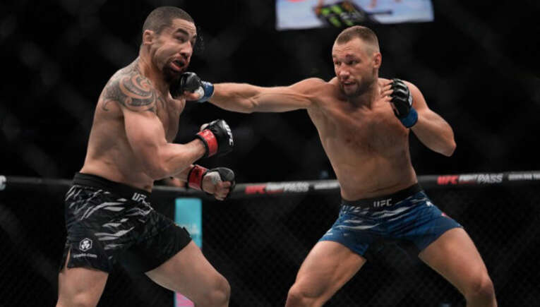 De Rider vs Whittaker
