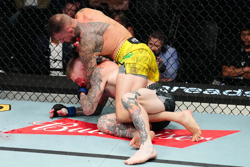 8297690319c343788b6d4af94e478142 - AfroCombat Renato Moicano Dismantles Chris Duncan